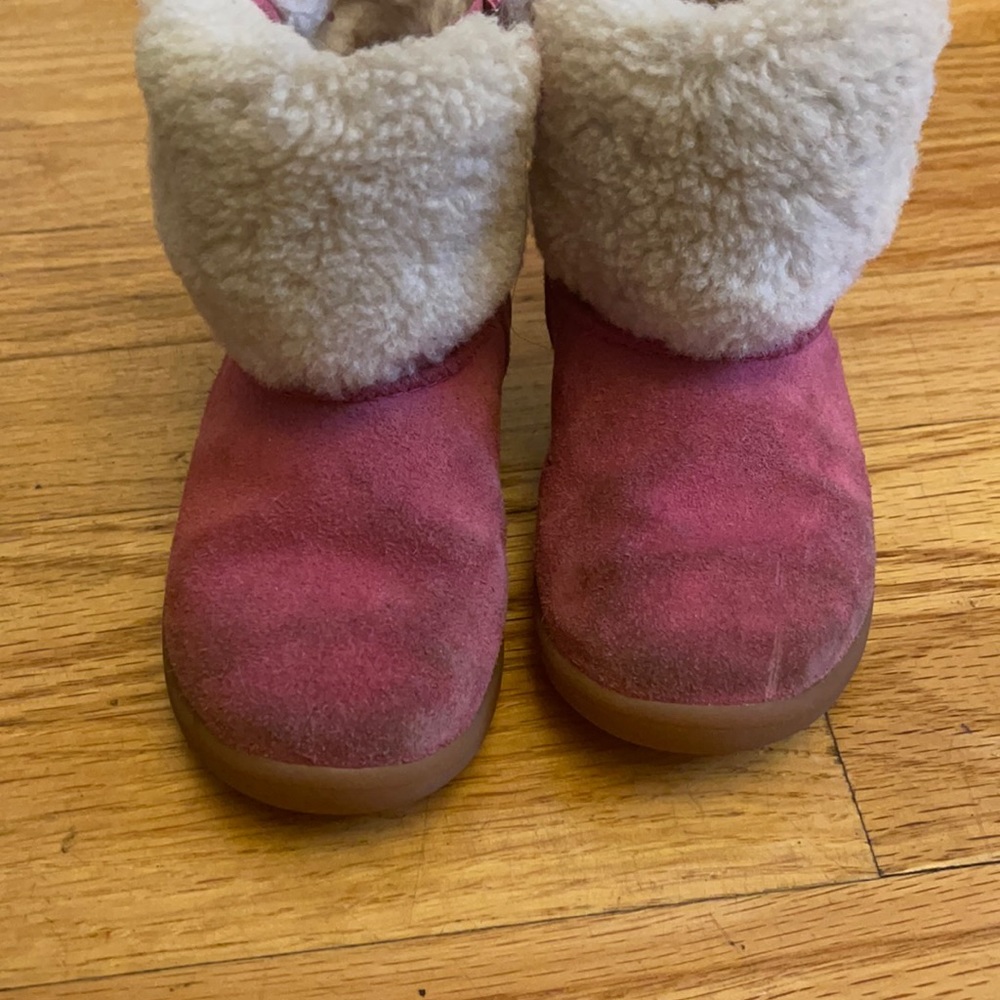 UGG toddler 8